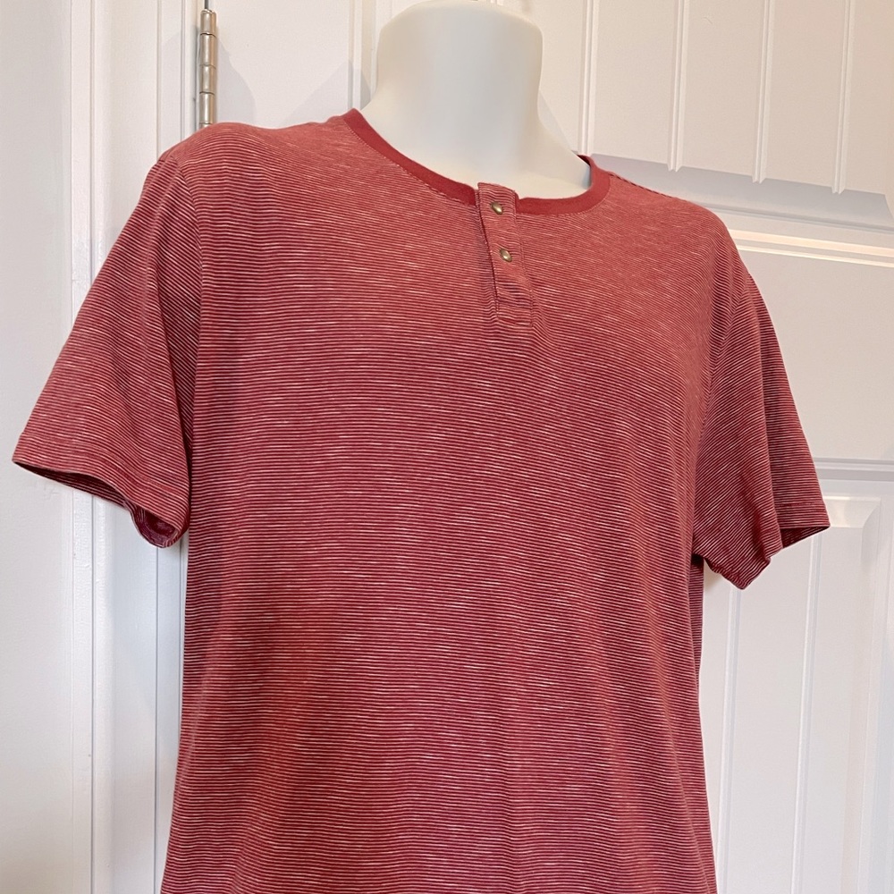 Lucky Brand Men's Short Sleeve Henley Three Button Tee